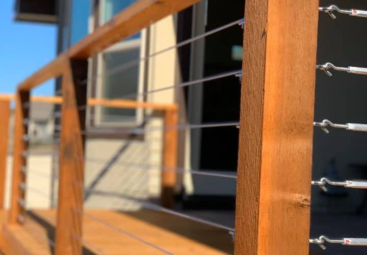 wood-handrail-720x500