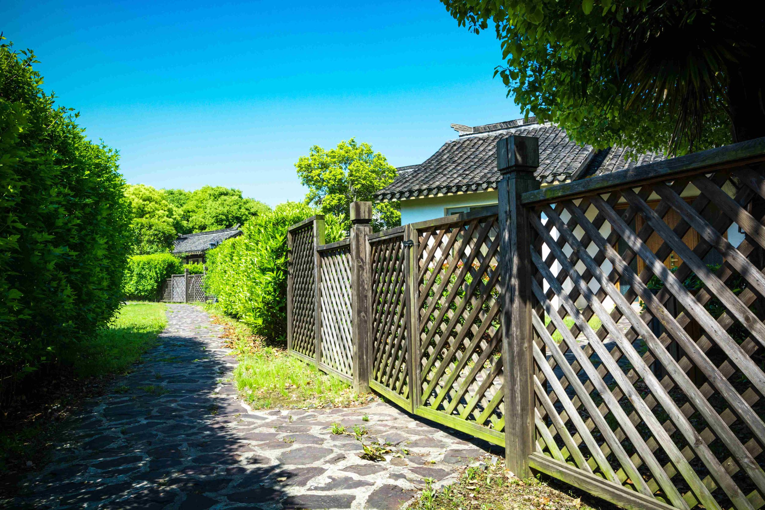 How Long Does a Wood Fence Last in San Antonio? Factors That Affect Its Lifespan